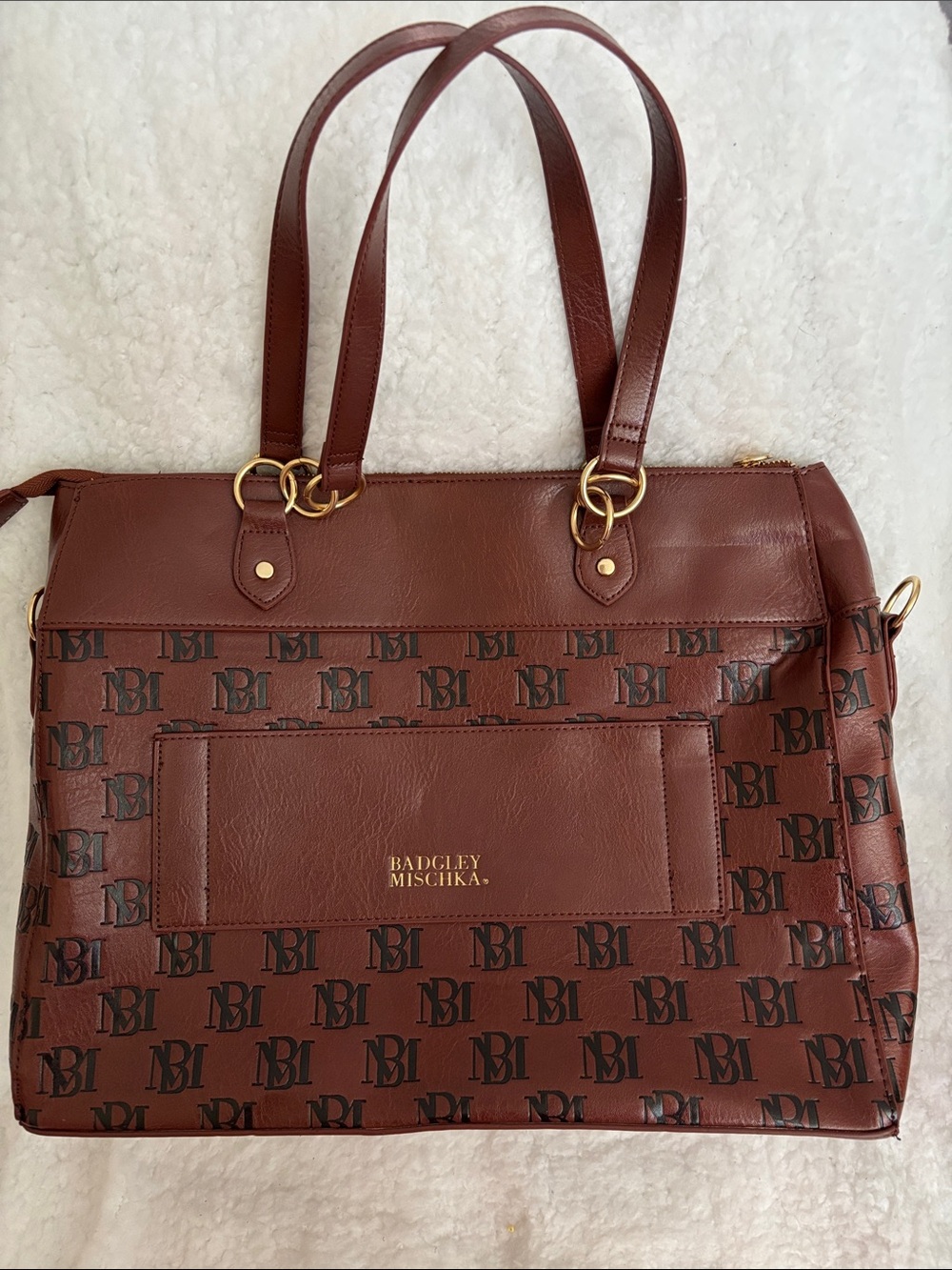 Badgley Mischka Chestnut Brown Logo Weekender/Travel Tote Bag with Gold Hardware - Picture 3 of 12